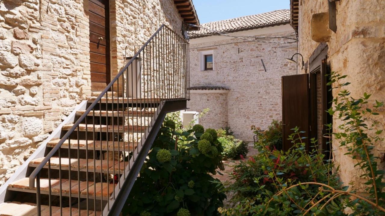 Borgo de' Varano by Hotel I Duchi Camerino Exterior foto